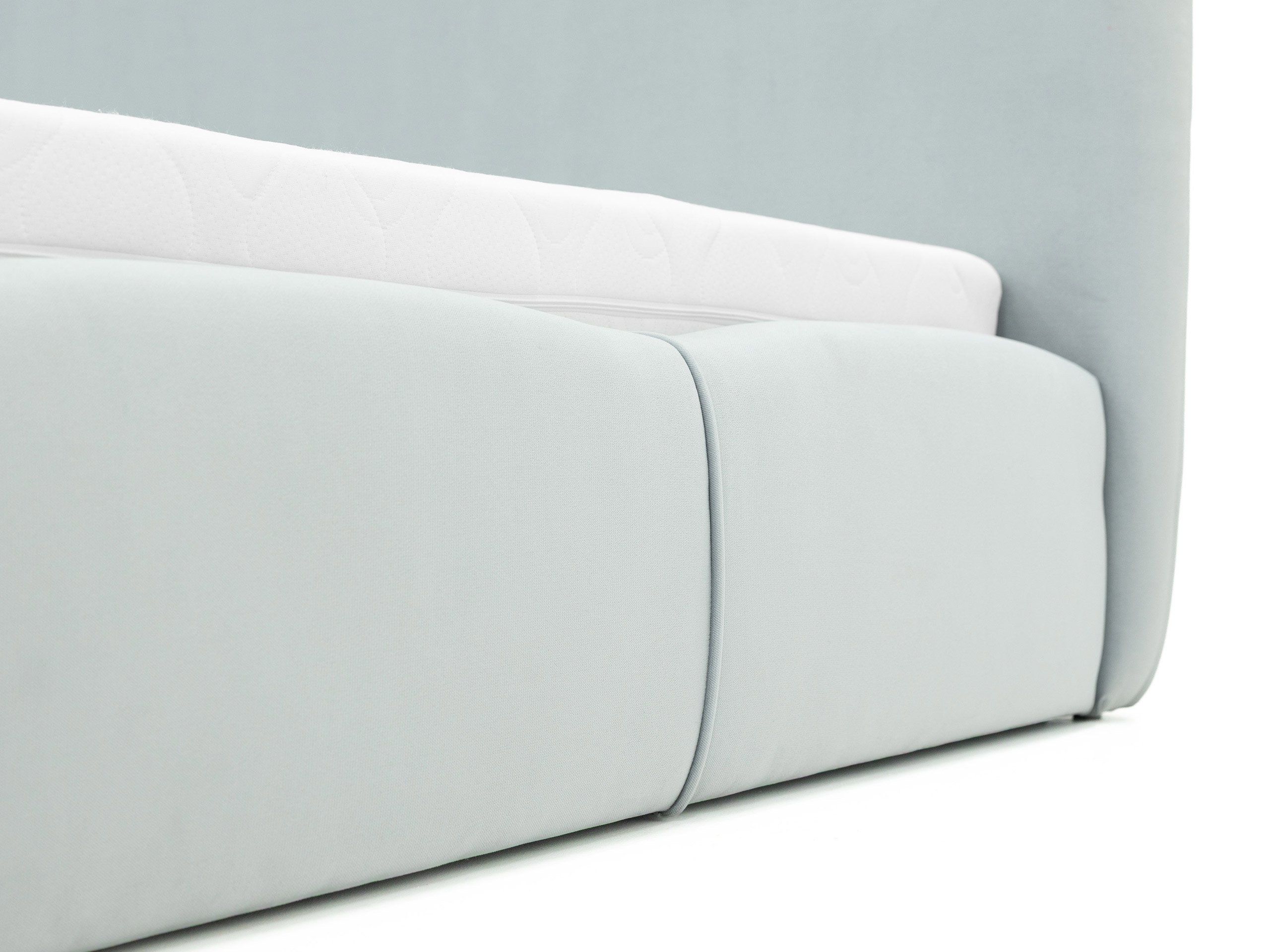 Seng TrendyNest Libis (Paros 05)